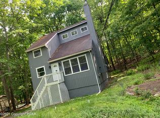 159 Kittatinny Dr, Bushkill, PA 18324