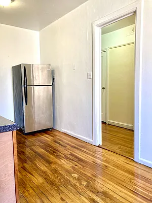 Rented by New York Residence | media 27