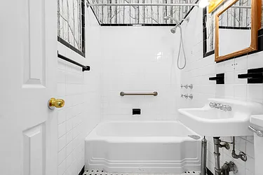 Rented by Brownstone Property Group