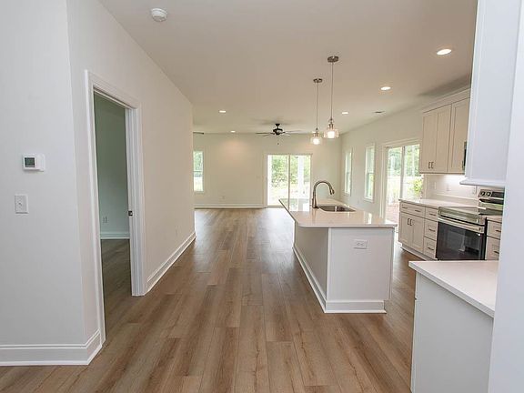 2nd image of 2212 Dykman Circle