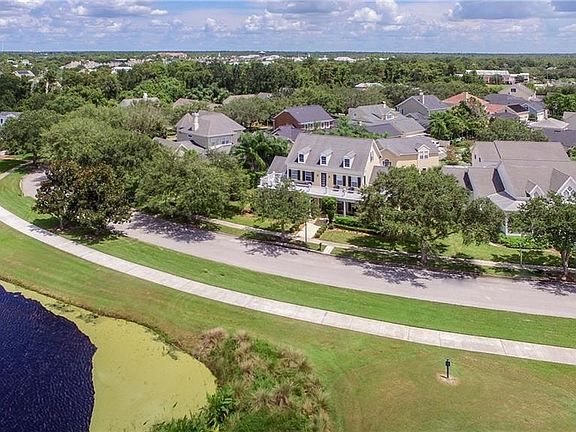 4th image of 916 Westpark Dr
