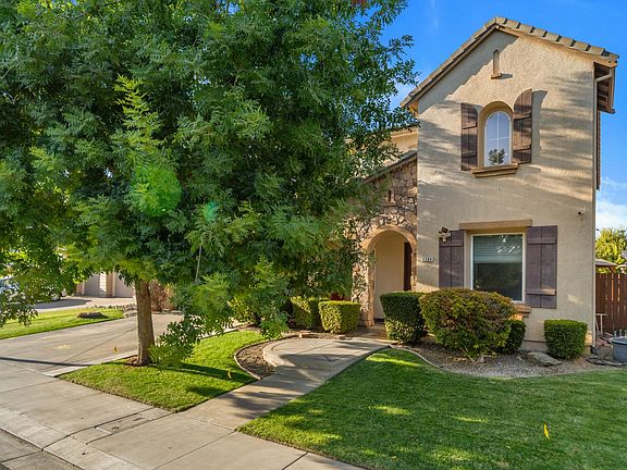 2nd image of 1289 Lurs Ct