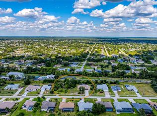 533 Boundary Blvd, Rotonda West, FL 33947