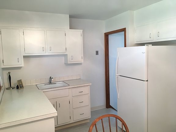 4th image of 4360 W 191st St