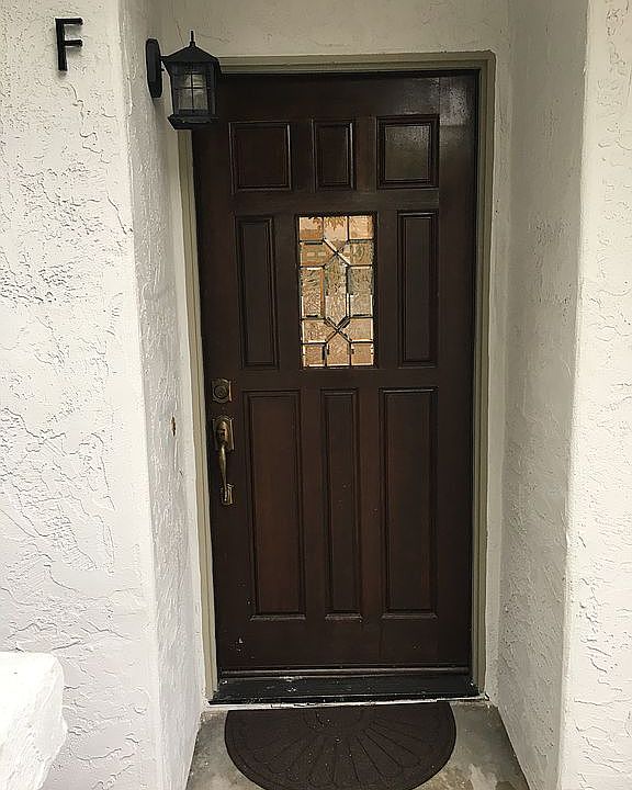 1st image of 542 Via De La Valle Unit F