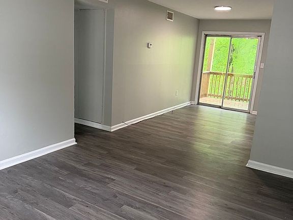 2nd image of 812 Burwind Ct #3