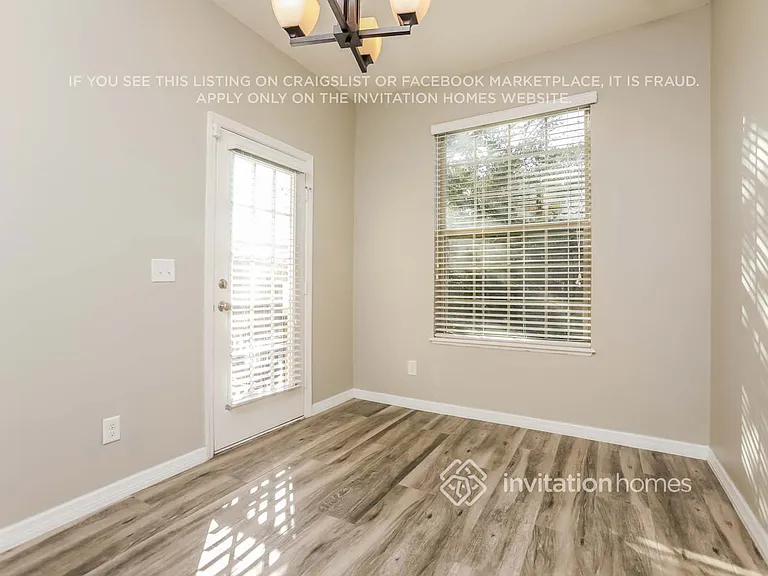 4298 Regal Town Ln — Photo 8