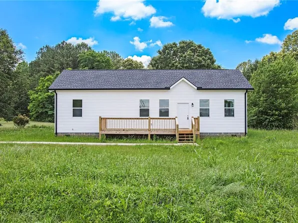 14 Foxes Grv, Chatsworth, GA 30705