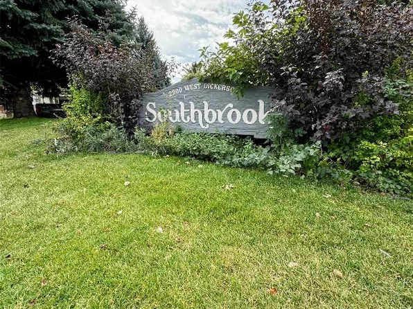 2200 W Dickerson St APT 27, Bozeman, MT 59718