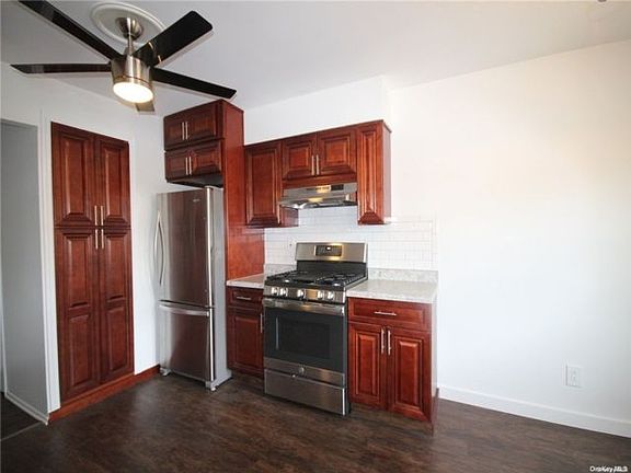 5th image of 80-03 165th St