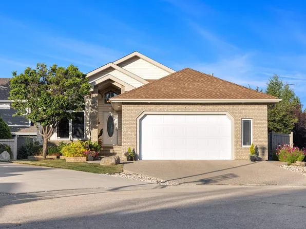 201 Erin Ridge Dr, Saint Albert, AB T8N 6Z3