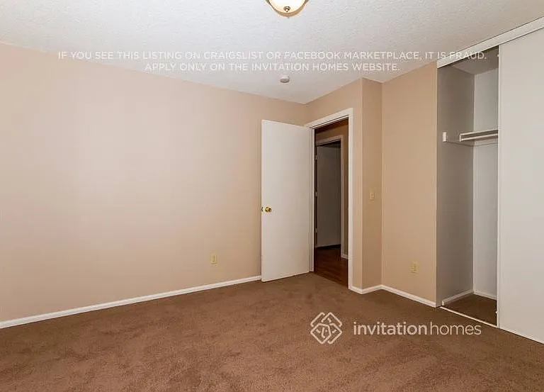 9276 Clermont Dr — Photo 14