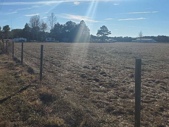 5th image of County Road 137