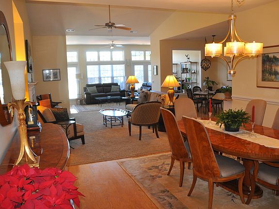 5th image of 1007 E Shearwater Ln