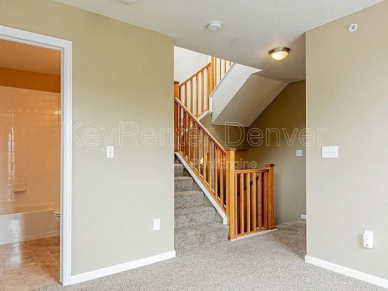 492 S Saulsbury St — Photo 42