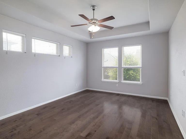 724 Kingston Pl — Photo 13