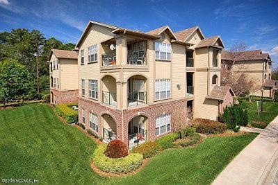 1st image of 7800 Point Meadows Dr APT 332