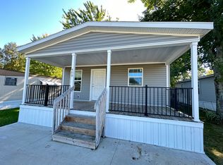 409 Westwoods, Amherst, OH 44001