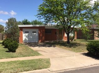 1318 N Steven Dr, Hobbs, NM 88240