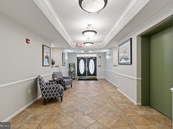 3rd image of 421 Hamlet Club Dr Unit 201