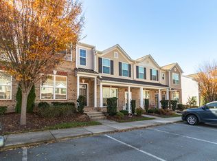 5323 Farm House Trl, Winston Salem, NC 27103