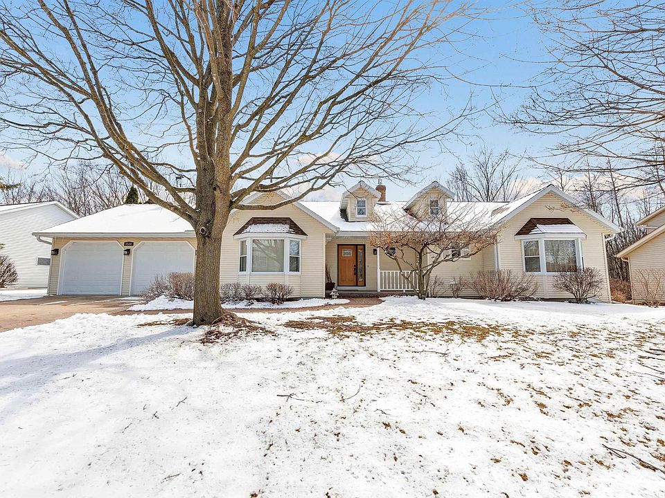 1st image of 2580 Hillside Heights Dr