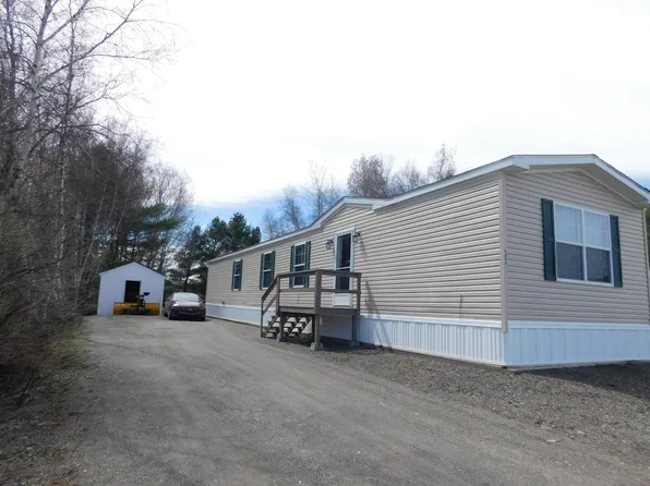 33 Lorna Lane #33, Glenburn, ME 04401