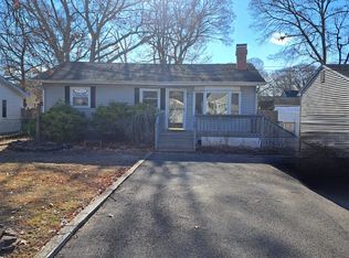 215 Walnut Dr, Lanoka Harbor, NJ 08734