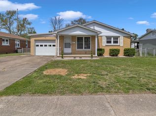 1145 E Water St, Mount Vernon, IN