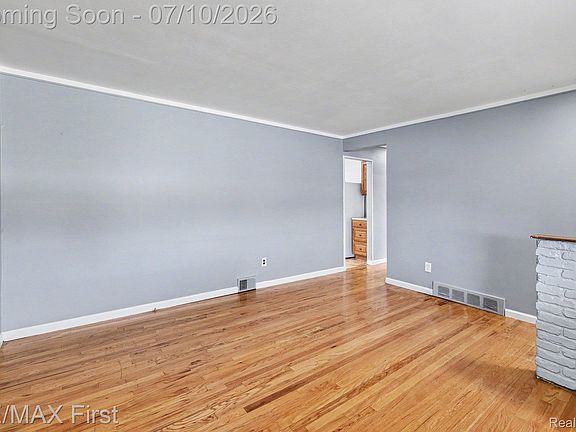 4th image of 30631 Pinto Dr