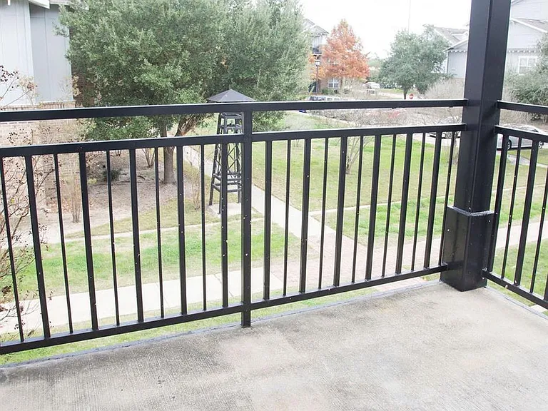 1725 Harvey Mitchell Pkwy S #2321 — Photo 15