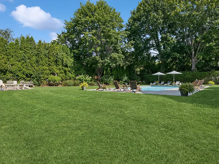 189A S Country Rd — Photo 10