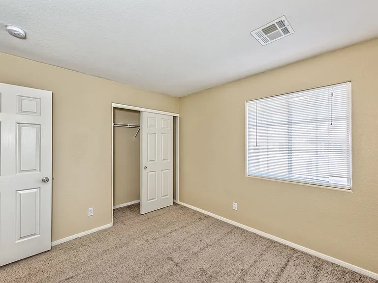 9926 Star Lake Ave — Photo 11