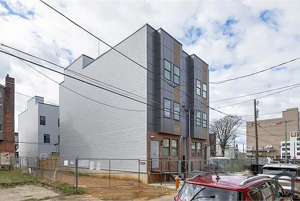2 bed, $1,550 — Photo 4