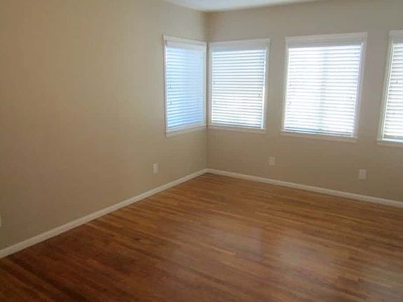 5th image of 1550 Toluca Dr