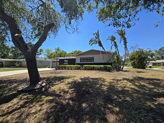 5th image of 5601 6th St S