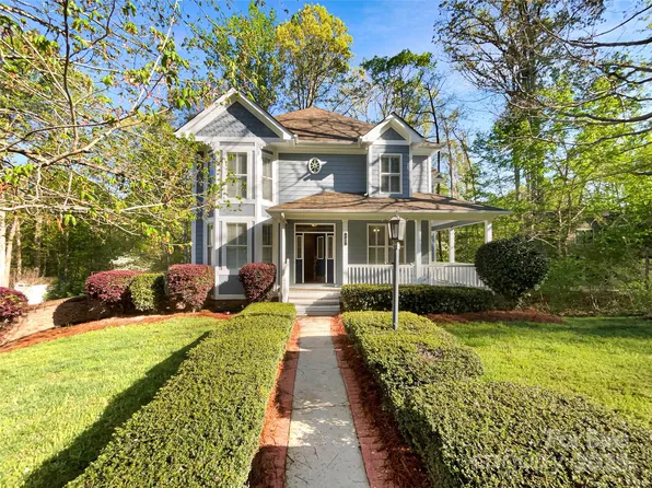 845 Creek Bluff Rd, Rock Hill, SC 29732