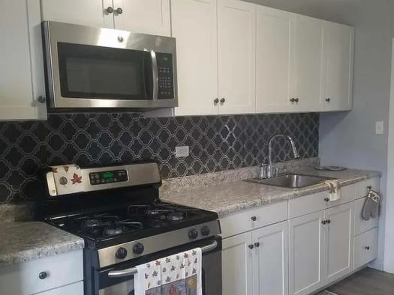 1114 Birch St — Photo 11