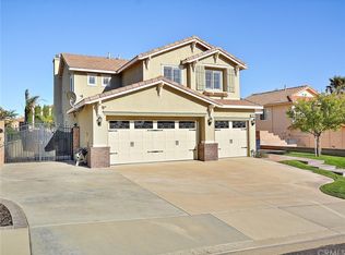 5071 Manitoba Dr, Fontana, CA 92336