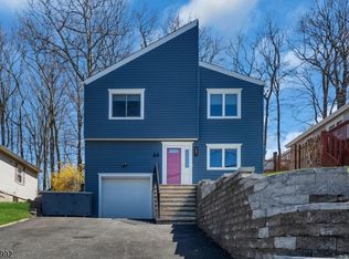 66 Salmon Rd, Landing, NJ 07850