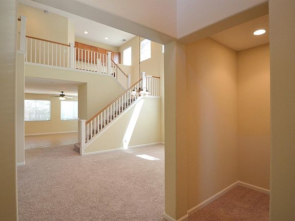 2nd image of 2963 Finchwood Ave