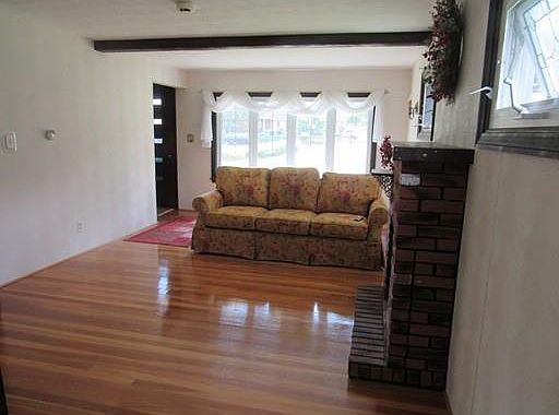 5th image of 3 Walter Cir