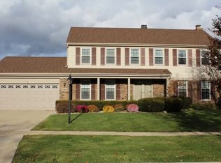 1360 Picardy Ln, Hoffman Estates, IL 60192