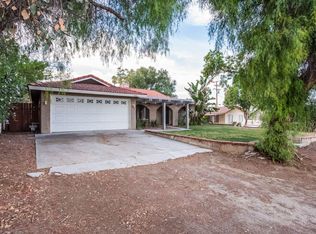 33031 Victoria Brooke Ln, Lake Elsinore, CA 92530