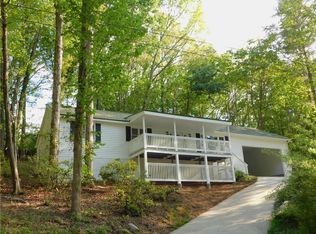 183 Laurel Heights Dr, Dahlonega, GA 30533