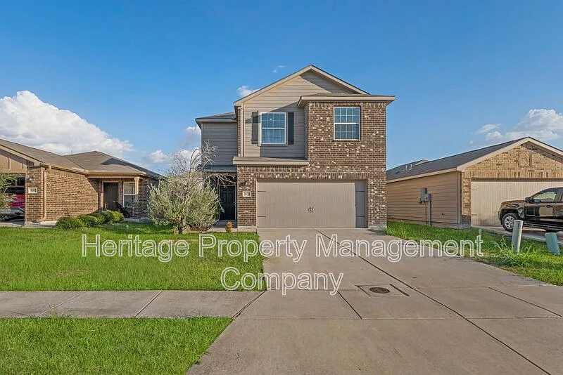 3 bed, 2.5 bath, 1920 sqft, $1,700 — Photo 1