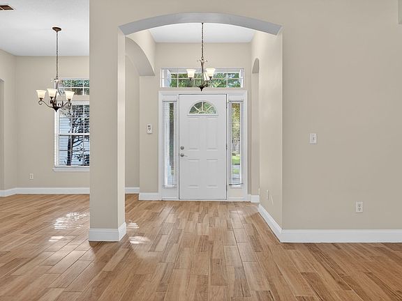 4th image of 1312 Sylvie Ln