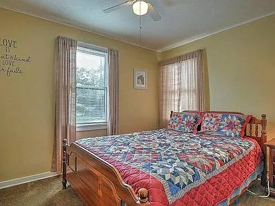 1628 Fairfield Ave — Photo 18