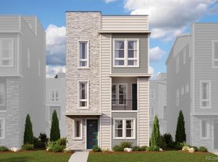 21012 E Quincy Dr, Aurora, CO 80015