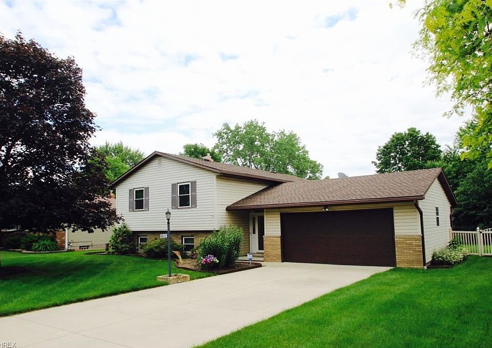 1st image of 4072 Hilltop Dr